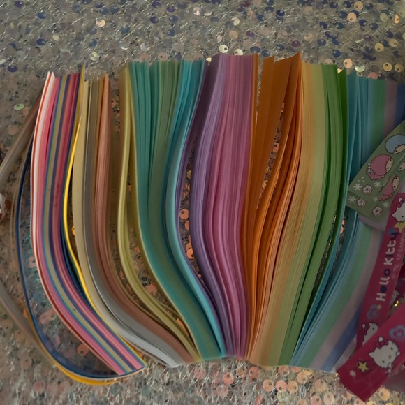 FREE SHIPPING Pastel/Sanrio Star Origami Kit - Picture 3 of 5